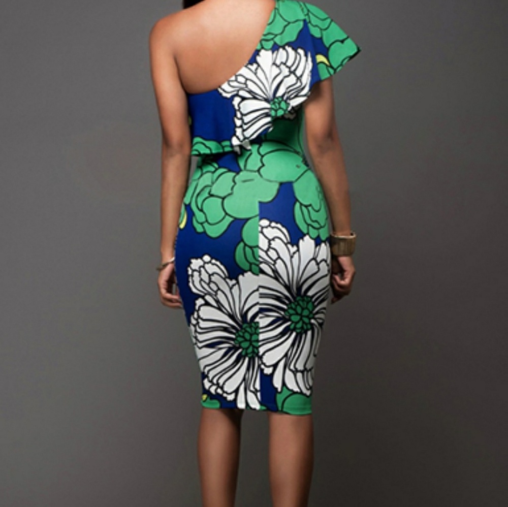 🦋Floral Print One Shoulders Dress - Picture 2 of 8